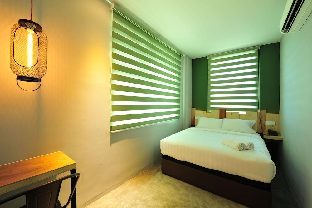 Finess Basic Hotel Malacca エクステリア 写真
