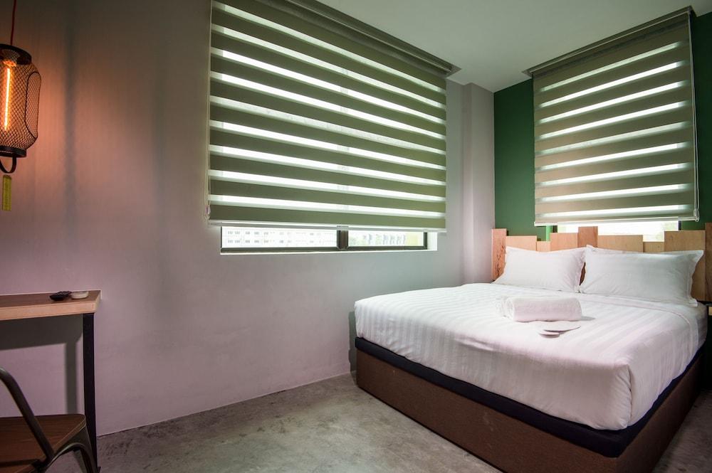 Finess Basic Hotel Malacca エクステリア 写真
