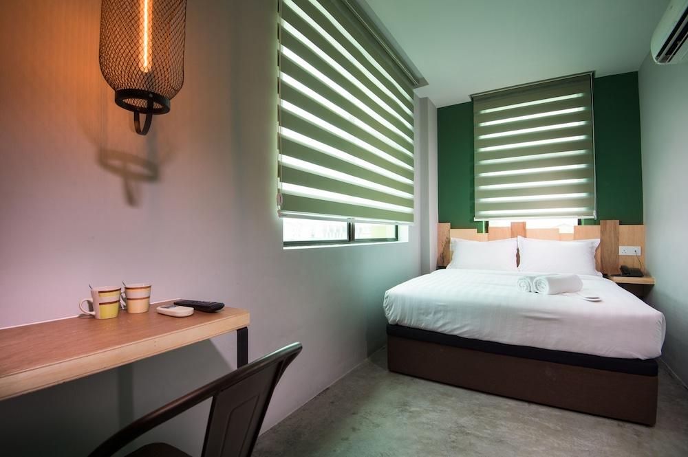 Finess Basic Hotel Malacca エクステリア 写真