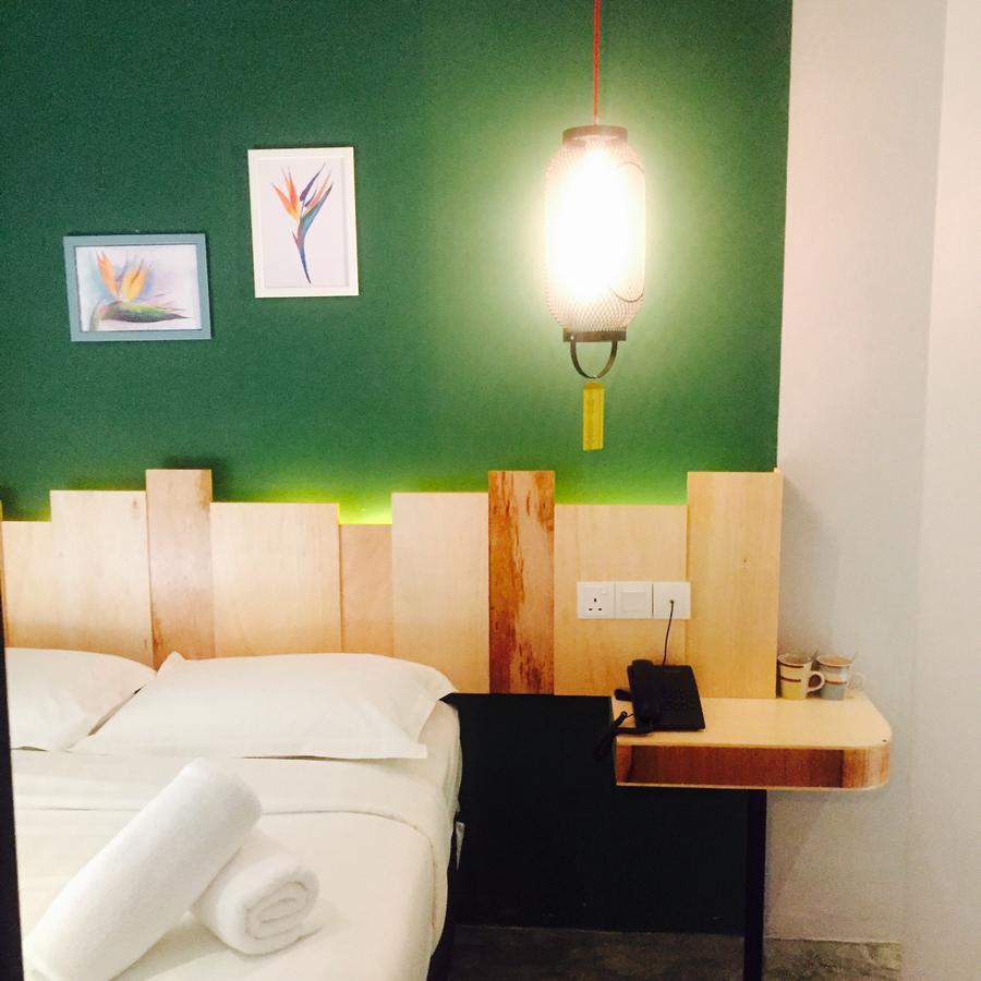 Finess Basic Hotel Malacca エクステリア 写真